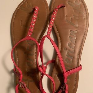 Pink Strappy Sandals 💕